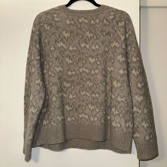 Athleta Hawthorne Wool Blend Cheetah Print Sweater Medium - Picture 9 of 14